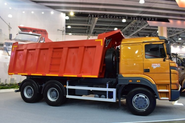Самое интересное с Comtrans-2019: новая «Газель», бескапотный «Урал» и тягач из будущего Самое интересное с Comtrans-2019: новая «Газель», бескапотный «Урал» и тягач из будущего