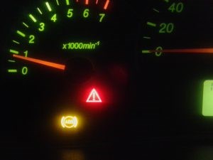 Шкода Фабия Горит Восклицательный Знак Желтый… Диагностика автоэлектрики Шкода Фабия Горит Восклицательный Знак Желтый… Диагностика автоэлектрики