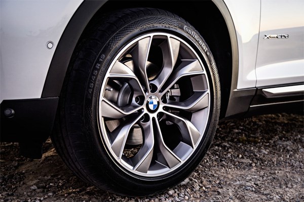 Не Горят Задние Габариты Bmw x3 F25 – Ставка на комфорт Не Горят Задние Габариты Bmw x3 F25 – Ставка на комфорт
