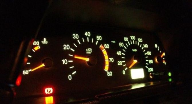 Почему не Горит Лампочка Парковки на Ваз 2110 – Проблемы с предохранителем